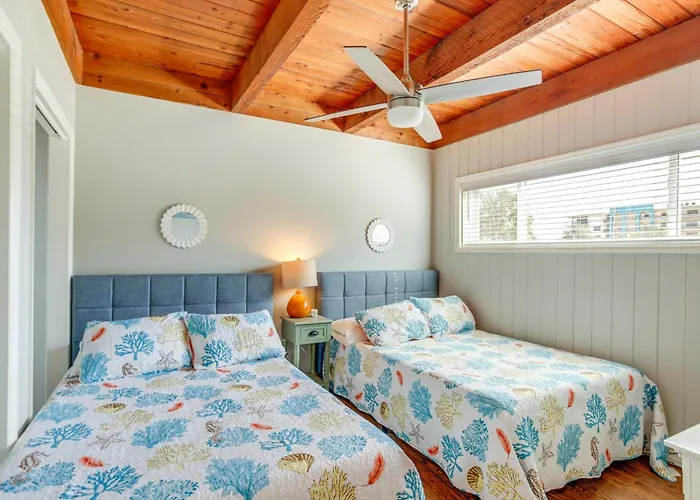 Walk To Dining Beachfront Indian Shores Apartment *