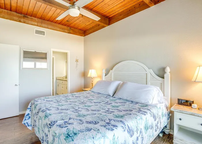 Apartment Walk To Dining Beachfront Indian Shores